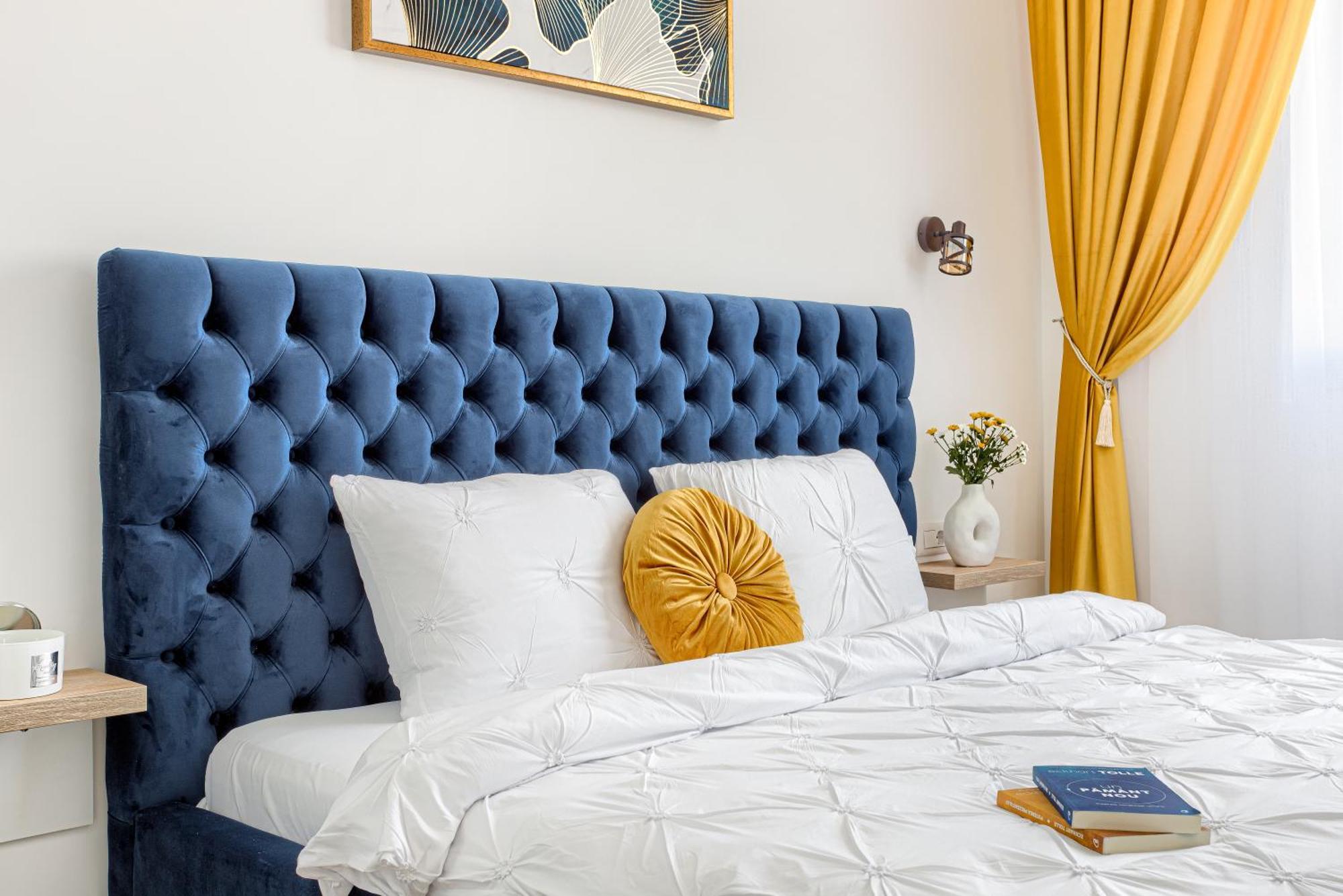Ari Navy Apartment - High-End Residence Арад Екстериор снимка