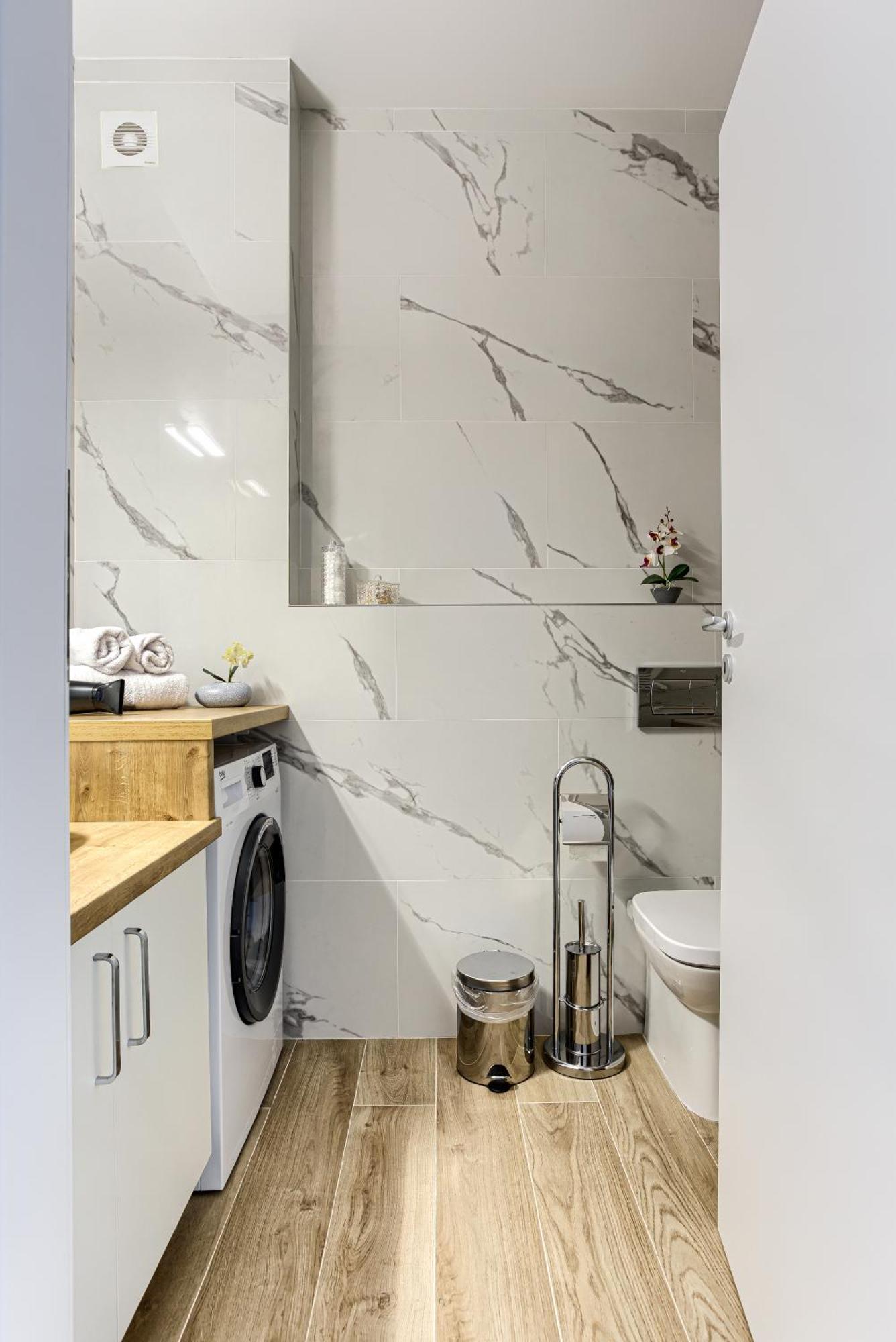 Ari Navy Apartment - High-End Residence Арад Екстериор снимка