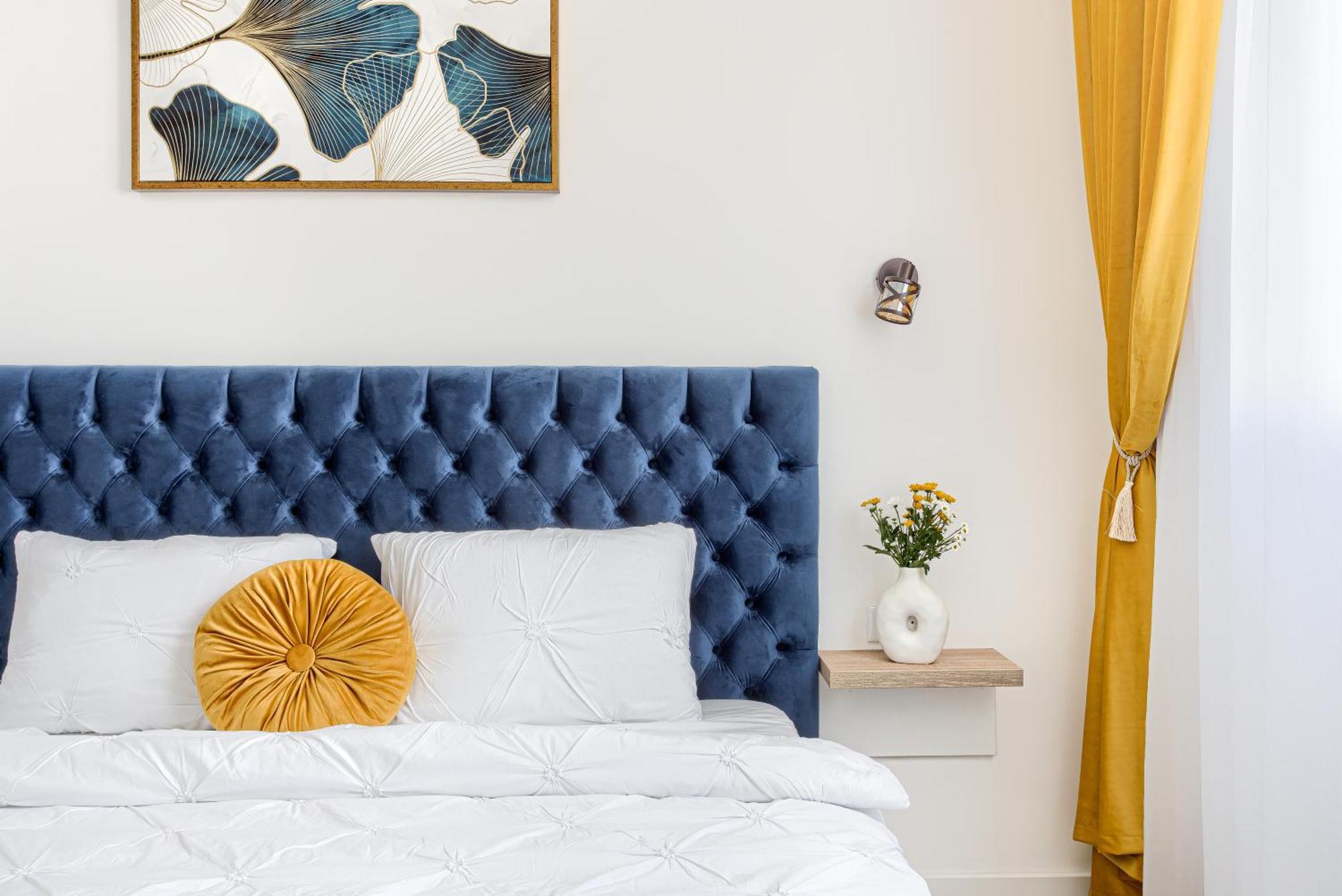 Ari Navy Apartment - High-End Residence Арад Екстериор снимка